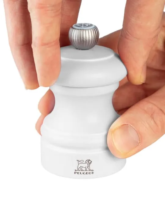 bistro_manual_wooden_salt_mill_in_white_cm_4.webp Cheap Bistro Manual wooden salt mill in white, 8cm Salt | Salt Mills