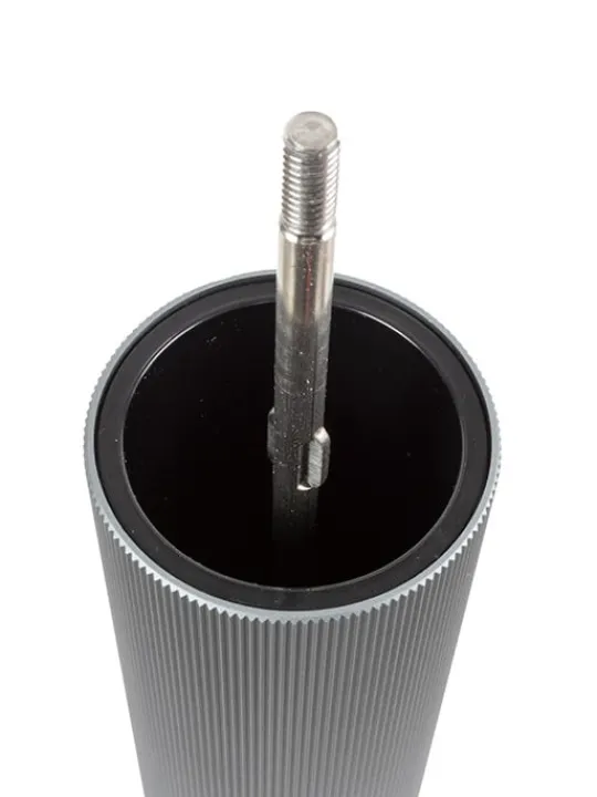 line_manual_pepper_mill_in_aluminium_and_wood_carbon_in_2.webp Cheap Line Manual pepper mill in aluminium and wood, carbon, 8,66in Pepper | Pepper Mills