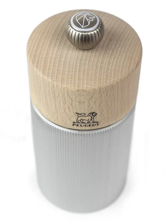 line_manual_salt_mill_with_an_aluminium_finish_cm_3.webp Discount Line Manual salt mill with an aluminium finish, 18cm Salt | Salt Mills