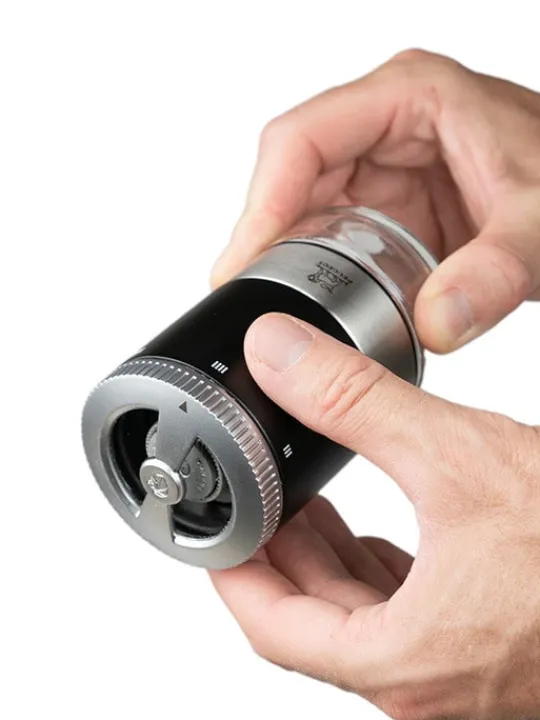 maestro_maestro_uselect__cm_pepper_mill_with__premium_peppers_and__interchangeable_reservoirs_as_a_gift_box_8.webp Shop Maestro Maestro u’select 11 cm pepper mill, with 3 premium peppers and 3 interchangeable reservoirs as a gift box Pepper | Pepper Mills