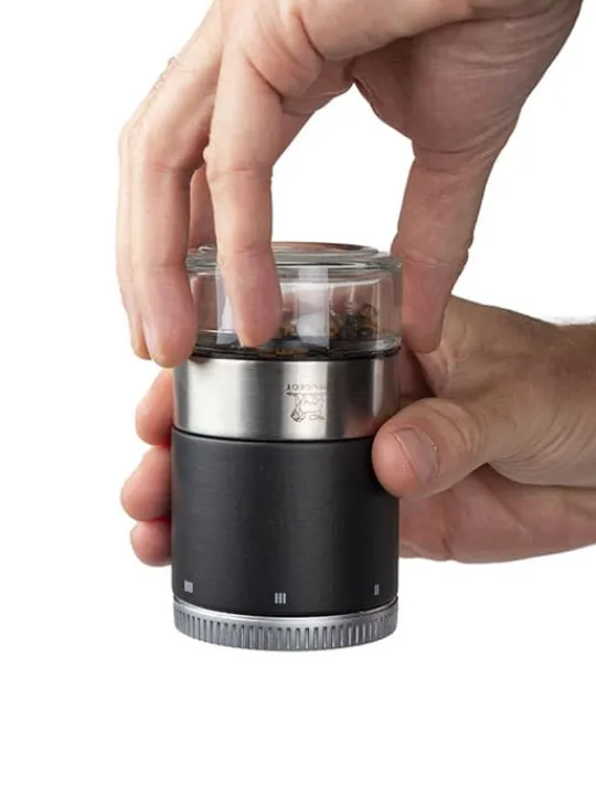 maestro_maestro_uselect__cm_pepper_mill_with__premium_peppers_and__interchangeable_reservoirs_as_a_gift_box_9.webp Shop Maestro Maestro u’select 11 cm pepper mill, with 3 premium peppers and 3 interchangeable reservoirs as a gift box Pepper | Pepper Mills