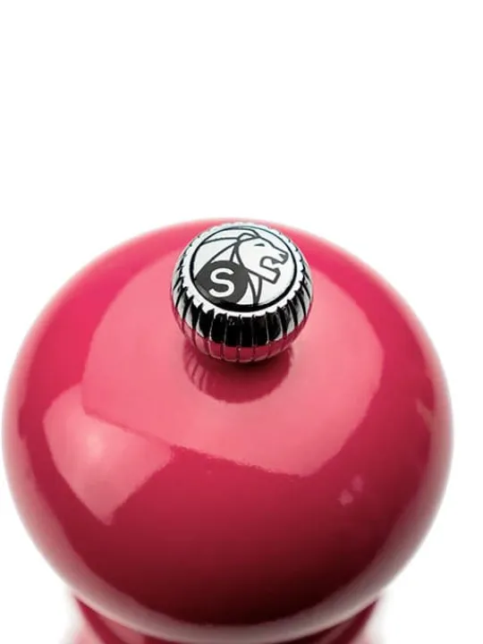 paris_manual_wooden_salt_mill_in_candy_pink_gloss_cm_3.webp Clearance Paris Manual wooden salt mill in candy pink gloss, 18cm Salt | Salt Mills