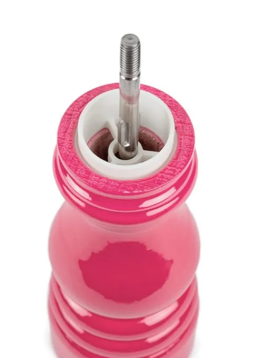 paris_manual_wooden_salt_mill_in_candy_pink_gloss_cm_4.webp Clearance Paris Manual wooden salt mill in candy pink gloss, 18cm Salt | Salt Mills