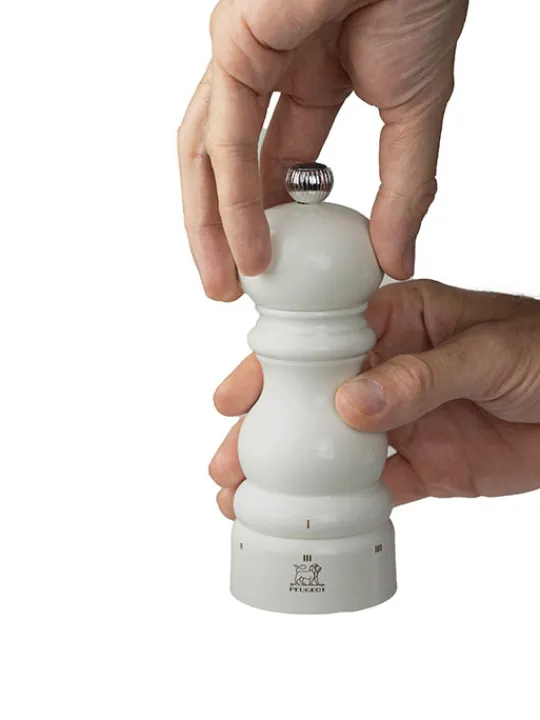 paris_uselect_manual_pepper_mill_uselect_in_lacquered_wood_forest_green__cm___in_4.webp Best Paris u'select Manual pepper mill u'select in lacquered wood, forest green, 15 cm - 6 in Salt | Salt Mills