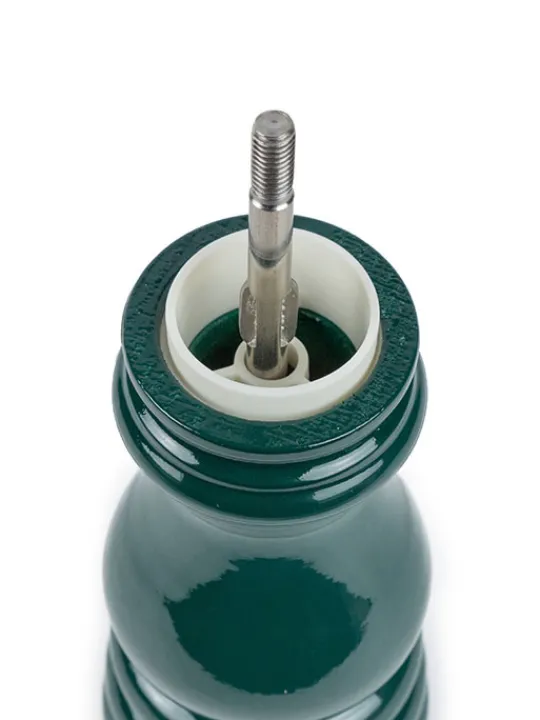 Store Paris u'select U'select manual wooden salt mill in forest green gloss, 18cm - 7in For The Foodie | Salt