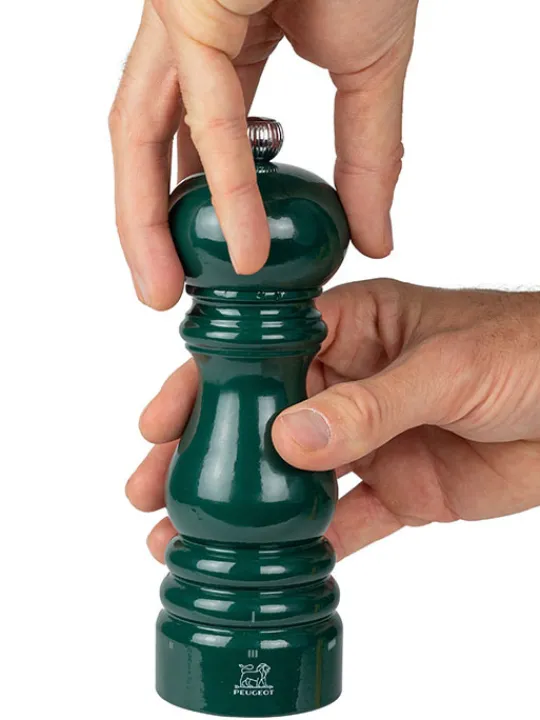 Store Paris u'select U'select manual wooden salt mill in forest green gloss, 18cm - 7in For The Foodie | Salt