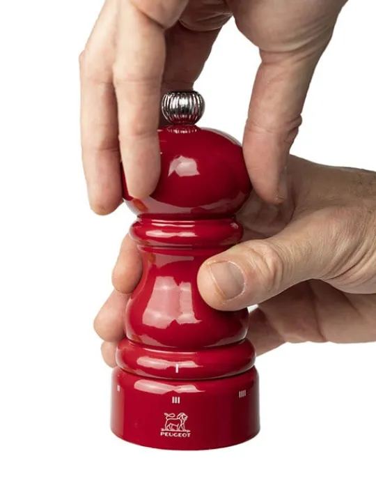 paris_uselect_uselect_manual_wooden_pepper_mill_in_passion_red_gloss_cm_3.webp Store Paris u'select Uselect manual wooden pepper mill in passion red gloss, 12cm Pepper | Pepper Mills