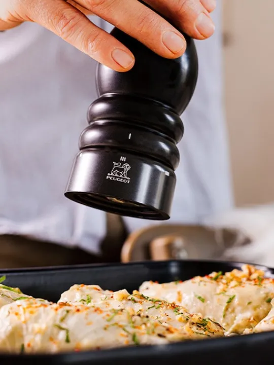 paris_uselect_uselect_manual_wooden_pepper_mill_in_satin_black_cm_8-2.webp Hot Paris u'select U'select manual wooden pepper mill in satin black, 12cm Pepper | Pepper Mills