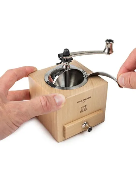 roellinger_natural_manual_wooden_pepper_mill_with_handle__cm_2.webp Fashion Roellinger manual wooden pepper mill with handle, 13 cm Pepper | Pepper Mills